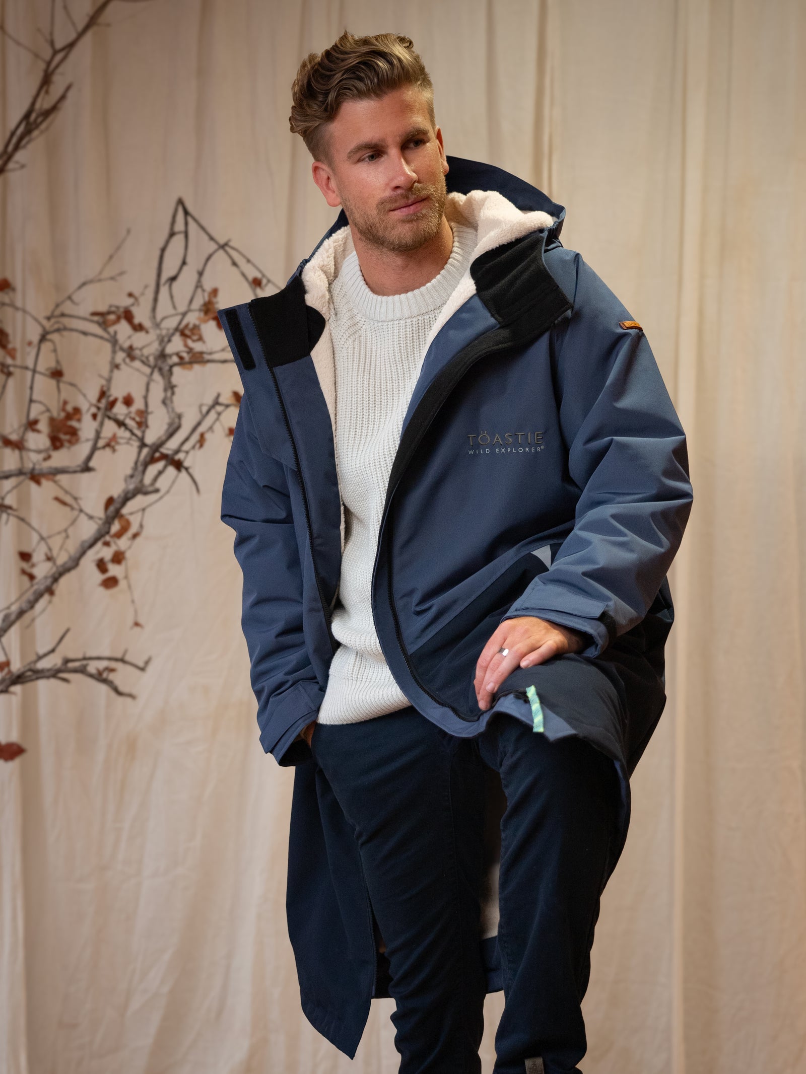 Adult Weatherproof Changing Robe | Navy