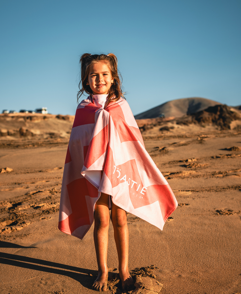 Printed Microfibre Towel | Pink Chevron